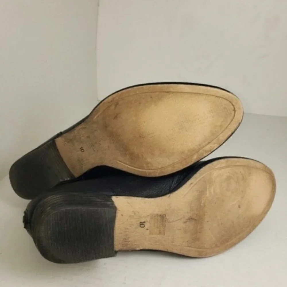 Seychelles Black Closed Toe Zip Booties Sz 10